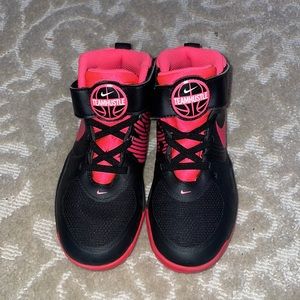 Nike kids basketball shoes